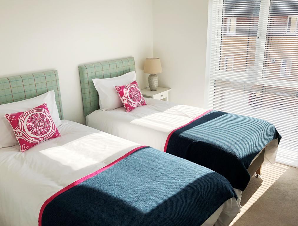 Westlake Apartments Peterborough Luaran gambar